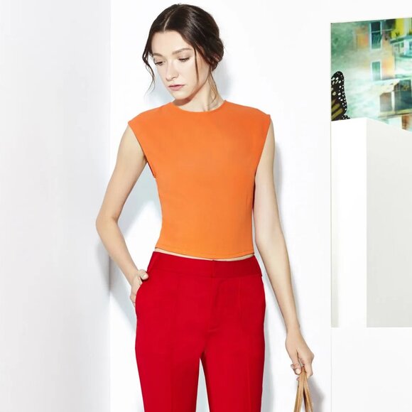 Alice + Olivia Kylnn Fitted Tee ASO Alison DiLaurentis - Picture 4 of 11